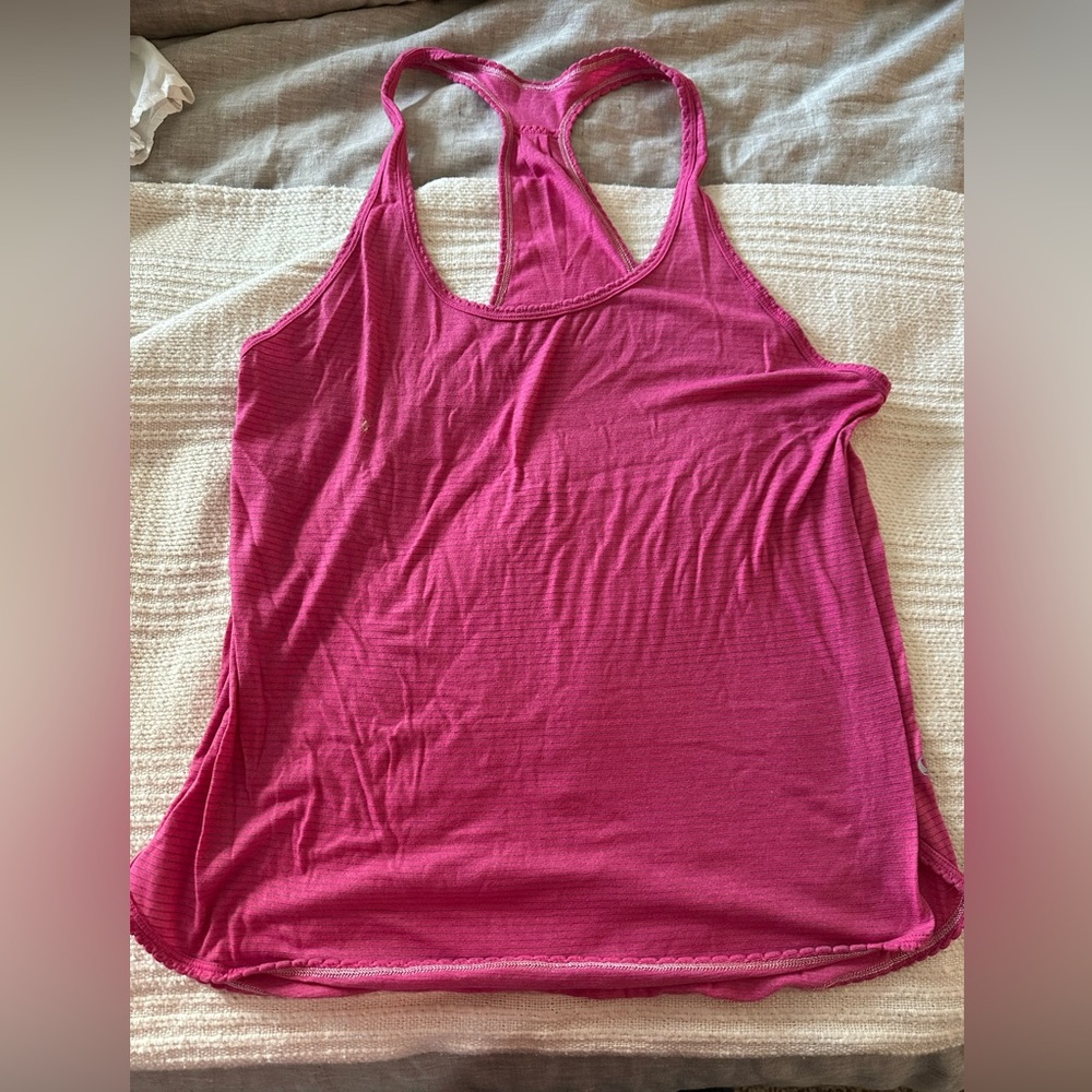Lululemon pink workout tank